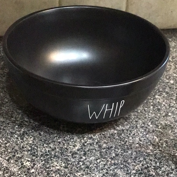 Rae Dunn Large WHIP Large Mixing Bowl Ceramic Black Rare - Picture 1 of 2